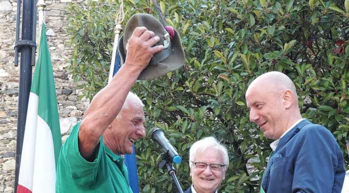 Dervio ha premiato cittadini e associazioni meritevoli con l’Honor Delphum Dervio benemerenze Honor Delphum 2022