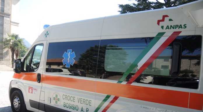 Serio infortunio in azienda a Molteno: 35enne in codice rosso croce verde bosisio 50 anni