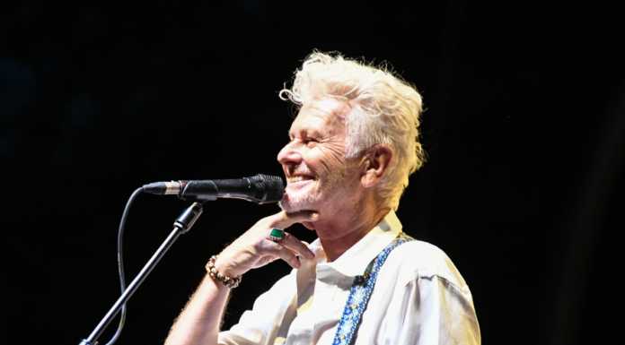 Ron in concerto a Lecco ripercorre 50 anni di carriera in musica