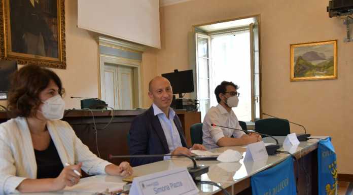 Sicurezza in città, il sindaco: “I controlli hanno già dato i primi risultati” La conferenza stampa in municipio con il sindaco Mauro Gattinoni e gli assessori Piazza e Manzoni
