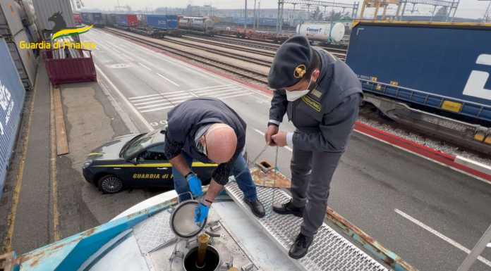 Varese, oltre 250 mila litri di gasolio sequestrati dalla Finanza