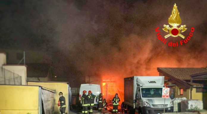 Brivio. Incendio nella notte in un’azienda di articoli per pittura incendio azienda articoli per pittura brivio 20220723