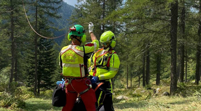 Scivola mentre tenta di attraversare il Varrone, soccorsa una donna intervento premana soccorso alpino 20220723