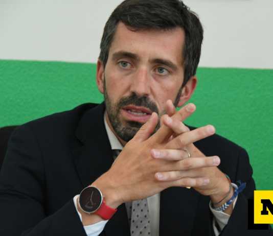 Intervista a Riccardo Fasoli, sindaco di Mandello: “Dieci anni di trasformazioni. Il 2025 anno tribolato” Riccardo Fasoli, sindaco di Mandello