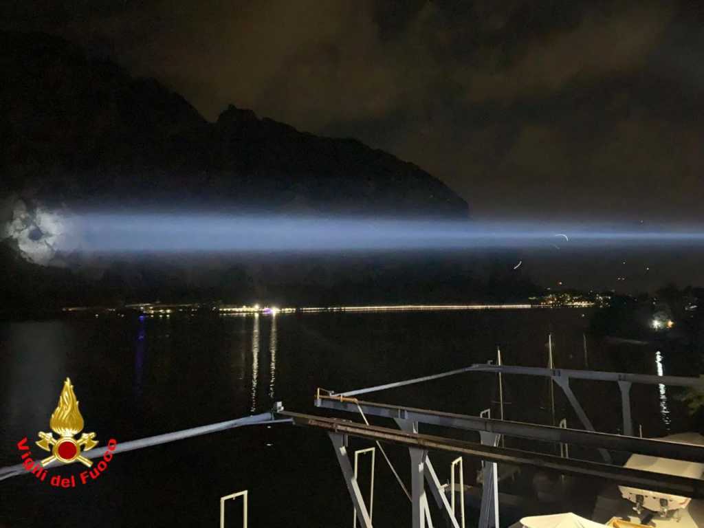 Vigili del Fuoco, luce fotoelettrica dal Moregallo al san Martino