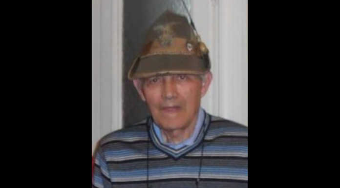 E’ morto l’Alpino Enrico Bonacina, storico segretario del gruppo di Calolzio Enrico Bonacina, storico segretario del gruppo Alpini di Calolzio morto all'età di 84 anni