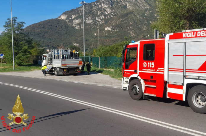 Intervento vigili del fuoco perdita ossigeno bombole 20220825