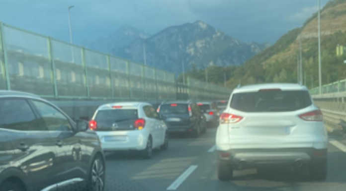 Incidente sulla SS 36: traffico paralizzato nel Barro e sul terzo ponte SS 36 coda