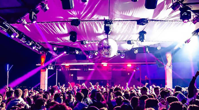 School Party di Natale. Discobus gratuito per i ragazzi di Ballabio e Pescate