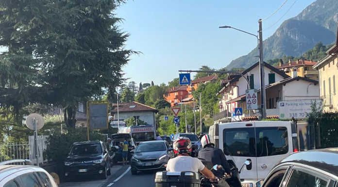 Abbadia. Incidente auto moto sulla Sp72, lunghe code incidente abbadia auto moto