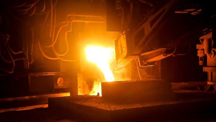 industria altoforno ferro fuso pixabay