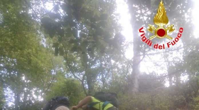 Persi nei boschi di Premana, recuperati dai pompieri