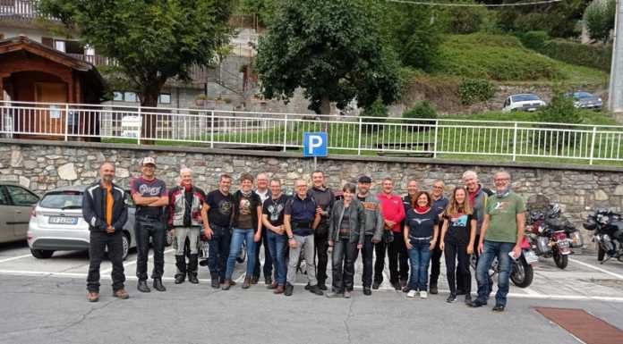 Fuoriraduno. Successo “bagnato” per il “Guzzi Grand Tour”