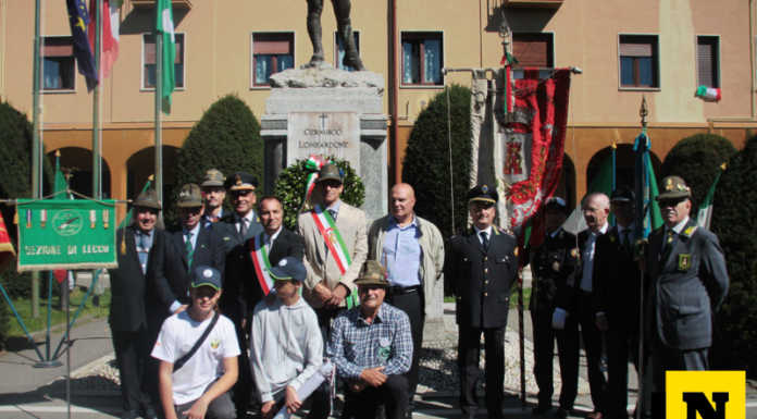 Cernusco, grande festa per gli alpini: “Da 85 anni con una marcia in più”
