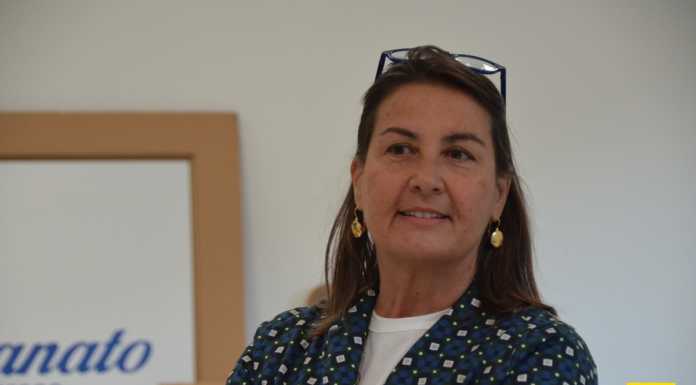 Come un fiore sull’acqua, Lodovica Cima presenta il suo ultimo libro carta_manent_confartigianato_olginate_20092022