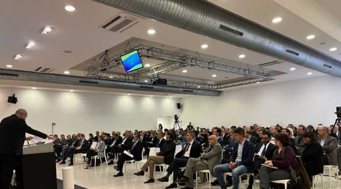 A Lariofiere si parla di Comunità Energetiche Rinnovabili: “Percorso verso la transizione ecologica” convengo comunità energetiche rinnovabili lariofiere