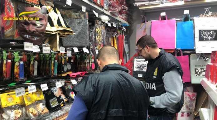 Brianza. Sequestrati 138 mila giocattoli e maschere di Halloween non a norma