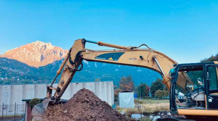 Ballabio, frana del Due Mani. Gli sfollati tornano a casa Ballabio: frana del Due Mani