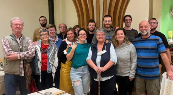 Dall’Argentina a Calolzio: 12mila chilometri per ritrovare i “cugini” italiani Dopo 150 la famiglia Valsecchi di Calolzio ha ritrovato i discendenti di un parente emigrato in Argentina