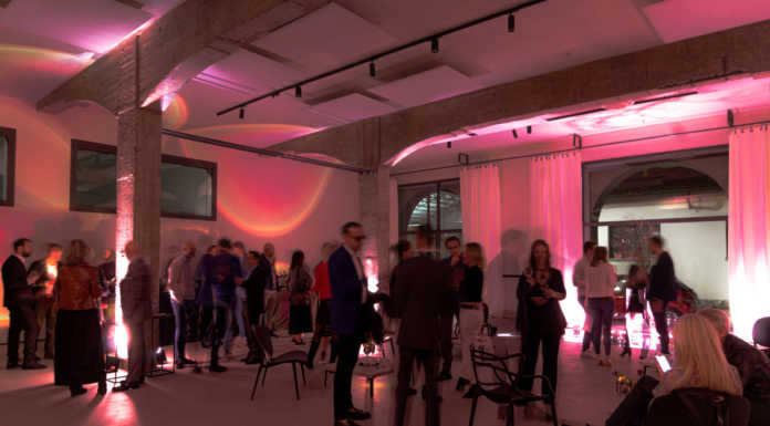 Hangar Manzoni apre le porte alla città per condividere arte e creatività Hangar Manzoni Lecco