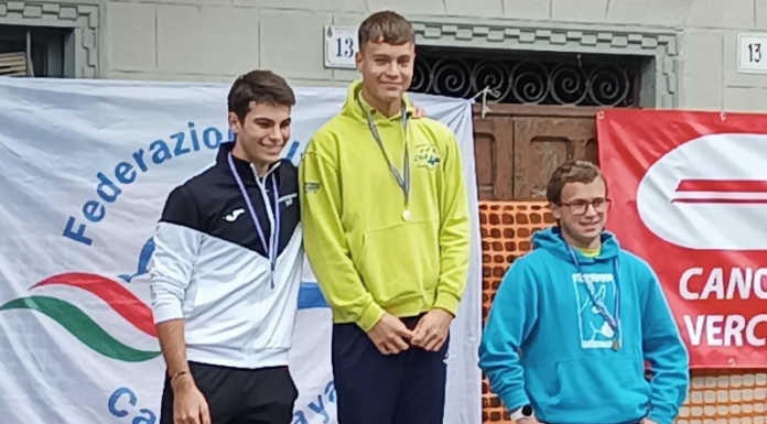 Kayak. Nove titoli regionali per il Ck Rivabella nella classica Calolzio-Brivio Lorenzo Corti sul gradino più alto negli Junior, a destra Gioele Rota
