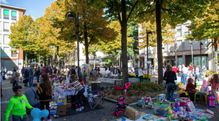 Merate, torna il mercatino dei bambini in piazza