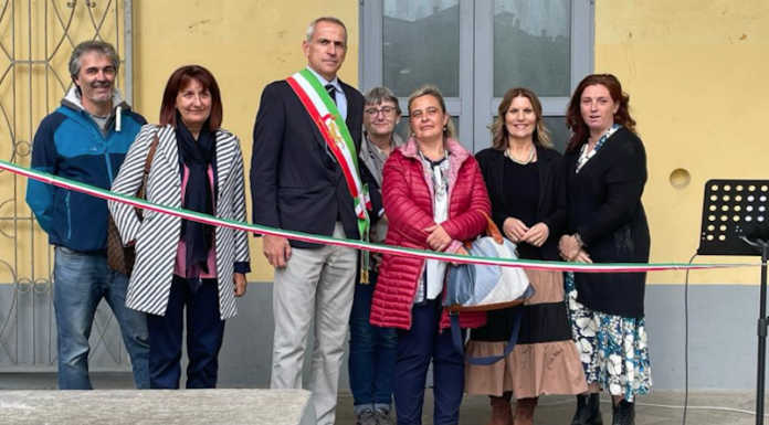 Merate, finiti i lavori: ecco il nuovo cortile delle scuole medie