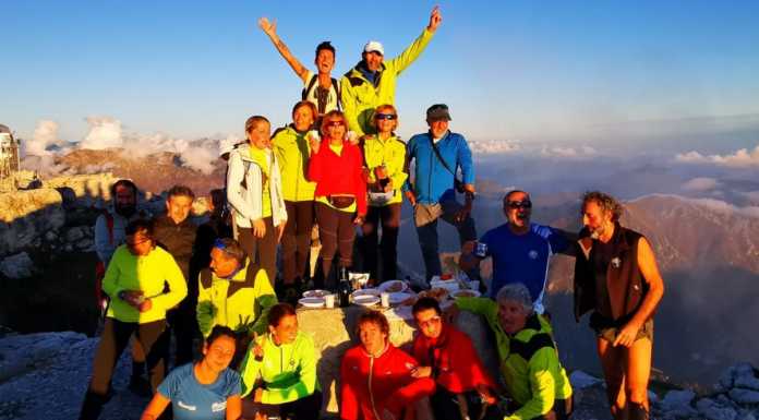 Il gruppo Beck in cima alla Grignetta per la tradizionale “Tramontata”