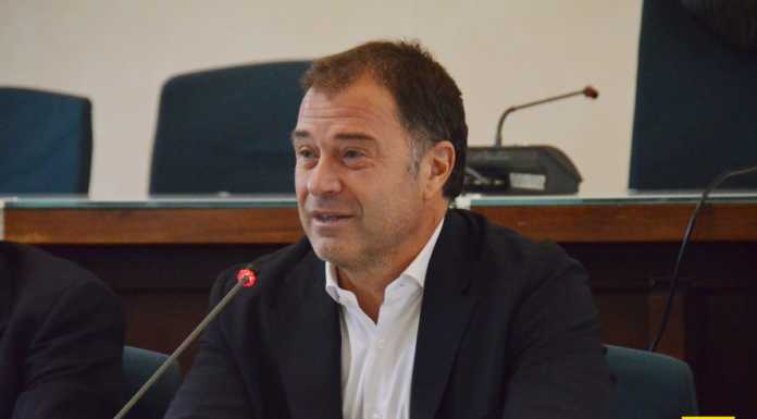 Antonio Rossi lascia il Consiglio Comunale. Il gruppo si fonde con Lecco Merita di Più alpini_lecco_presentazione_raduno_secondo_raggruppamento