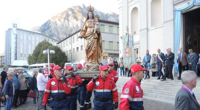 Lecco celebra la Madonna del Rosario: “Vogliamo essere comunità”