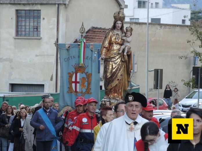 lecco-madonna del rosario-processione-20221002-99