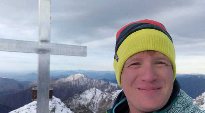 Mercoledì l’ultimo saluto ad Alessandro. Il dolore degli amici: “Ciao Rega”