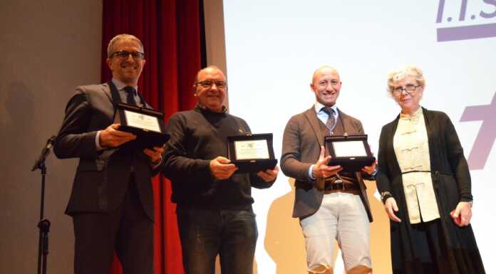 75 anni dell’Istituto Badoni, chiusi i festeggiamenti con una bella serata di gala Badoni_serata_75_anni_teatro_cenacolo_lecco_20221129