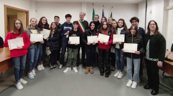 Calco, premio al merito per 17 studenti delle scuole medie
