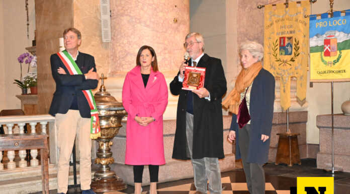 Il grazie di Calolzio all’artista Antonio Guerra e alla storica azienda Gavazzi Calolzio Premio San Martino 2022 fratelli Gavazzi