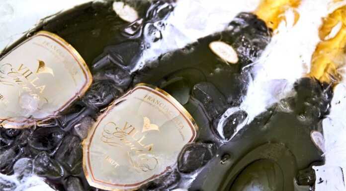 Villa Franciacorta porta le sue bollicine sulle rive del Lago di Lecco Villa Franciacorta