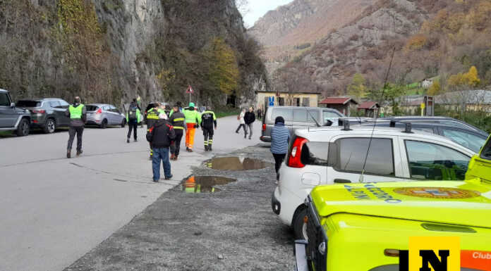 Introbio. Ritrovata dal Soccorso Alpino la ragazza che si era persa Introbio ricerca ragazza persa Soccorso Alpino stazione Valsassina Valvarrone