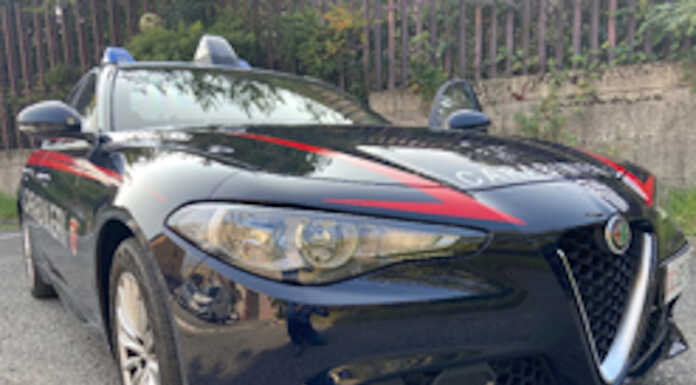 Caduta in moto a Castello Brianza: Fratello e sorellina infortunati Lecco_carabinieri_nuova_giulia