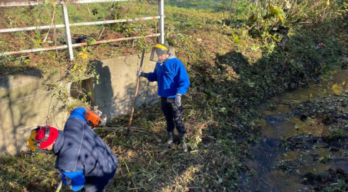 Rogeno. Fiumi sicuri: la Protezione Civile pulisce più di 400 metri di roggia Fiumi sicuri Rogeno