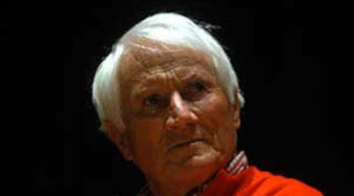 Mandello va “In capo al mondo” con Walter Bonatti Walter Bonatti