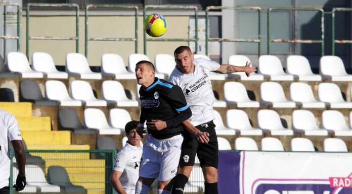 Calcio Serie C. Pro Vercelli e Lecco si dividono la posta in palio: la gara si chiude sull’1-1 Credit foto Calcio Lecco 1912