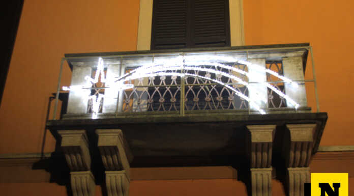 Cernusco, una stella cometa in dono al Comune per illuminare il paese