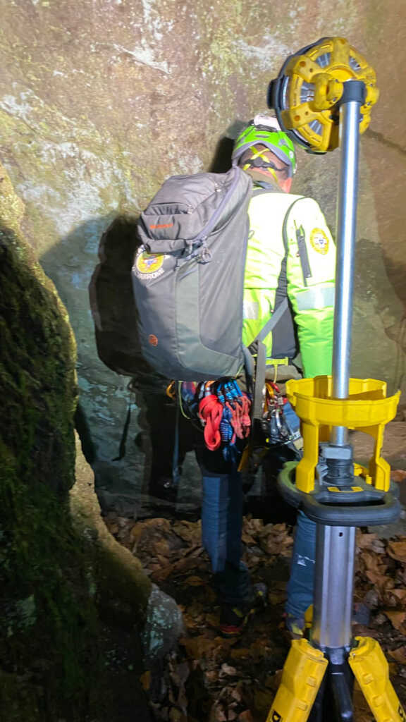 Colico Olgiasca soccorsi geologo grotta