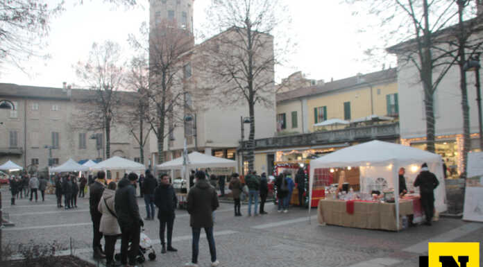 Merate, la Pro Loco raddoppia: Christmas dance in piazza e villaggio di Natale in via degli Alpini