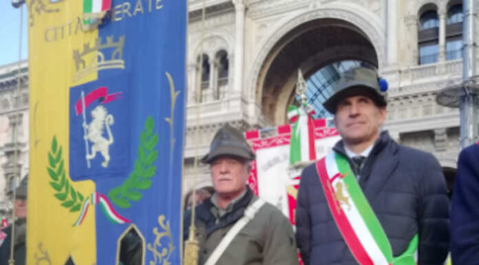 Merate: gli alpini in Duomo a Milano, con il sindaco, per la messa di Natale