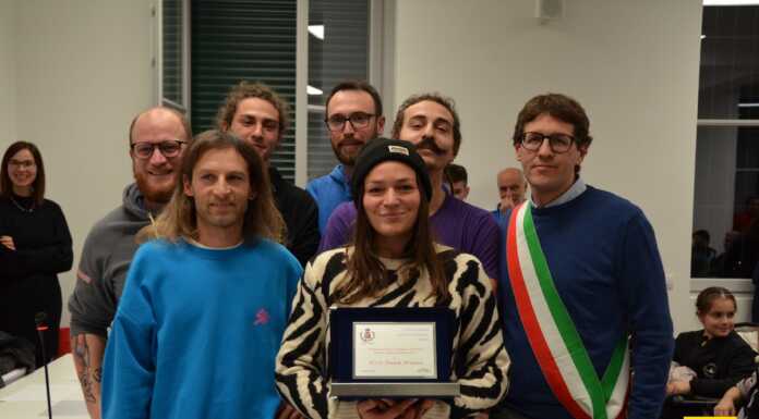 Olginate premia i talenti dello sport e della scuola: “Siete un esempio importante” Olginate_borse_studio_premi_sport_20221219