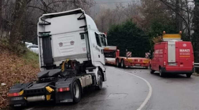 Incidente a Villa d’Adda: traffico in tilt nel Meratese