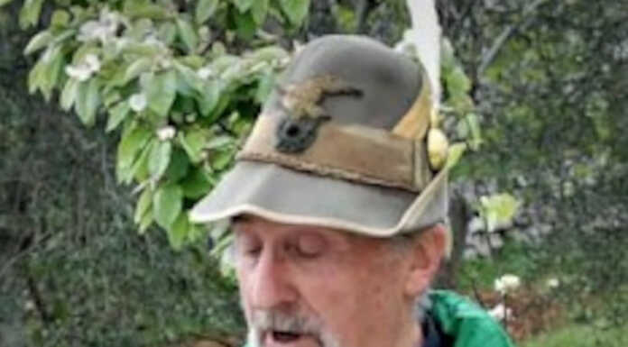 L’ultimo saluto di Mandello all’alpino Carlo Cameroni Carlo Cameroni alpino