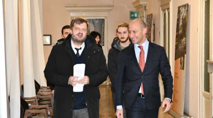 Regionali. Maiorjno a Lecco: “Sanità e trasporti, fallimento del centrodestra”