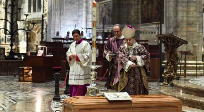 In Duomo i funerali di mons. Stucchi, l’arcivescovo: “Un discepolo di Gesù”